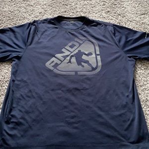 Basketball Shirt, short sleeve I’m color blue.